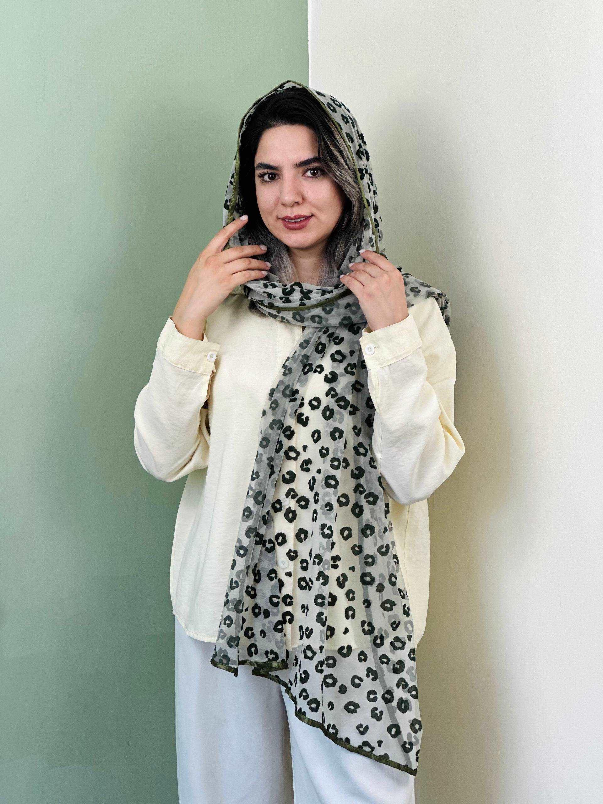 شال توری طرح پلنگی